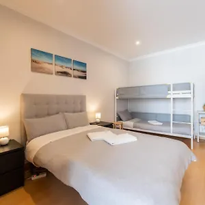 Apartment By Blue Door, Portimao